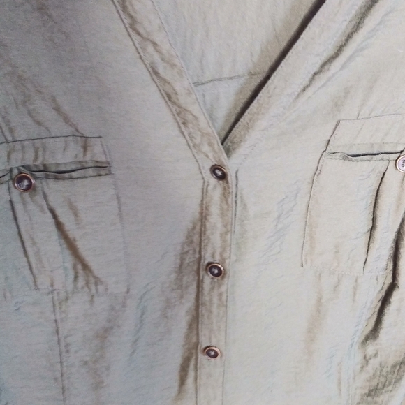 Dress Barn Green Top Sz 1X - Picture 3 of 5